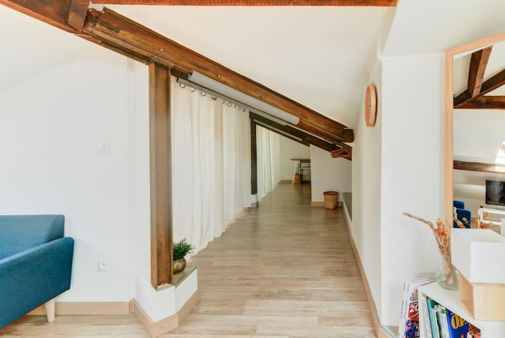 ニースJoli Loft Mansardeアパートメント エクステリア 写真